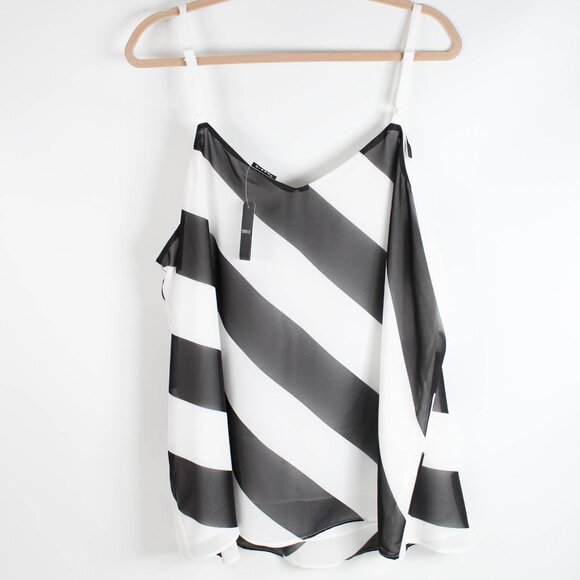 Torrid NWT Black White Stripe Sophie Swing Tank - Picture 2 of 5